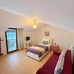 Beachfront 2-br In Pelitkoey, Access, Panoramic Terrace With Sea View