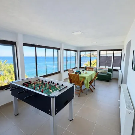 Σπίτι διακοπών Beachfront 2-br In Pelitkoey, Access, Panoramic Terrace With Sea View Ören