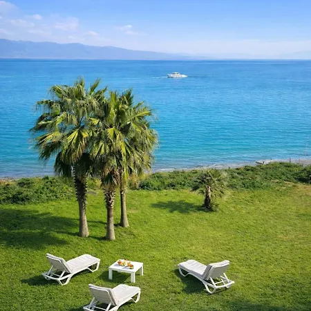 Σπίτι διακοπών Beachfront 2-br In Pelitkoey, Access, Panoramic Terrace With Sea View Ören