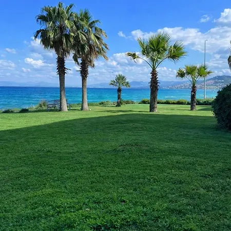 Beachfront 2-br In Pelitkoey, Access, Panoramic Terrace With Sea View