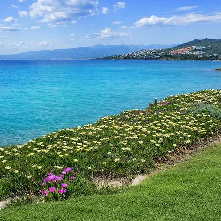 Beachfront 2-br In Pelitkoey, Access, Panoramic Terrace With Sea View Ören