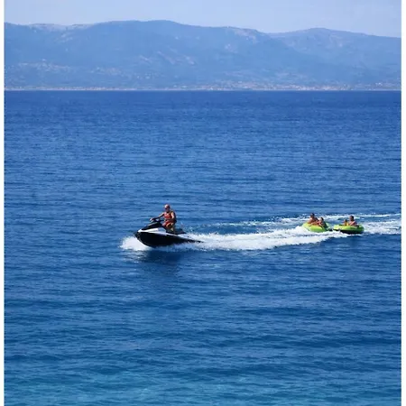 Beachfront 2-br In Pelitkoey, Access, Panoramic Terrace With Sea View *