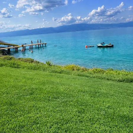 Beachfront 2-br In Pelitkoey, Access, Panoramic Terrace With Sea View Vakantiehuis Ören